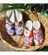 Schwedische Clogs für Frauen aus Buchenholz und Liberty-Lackleder.