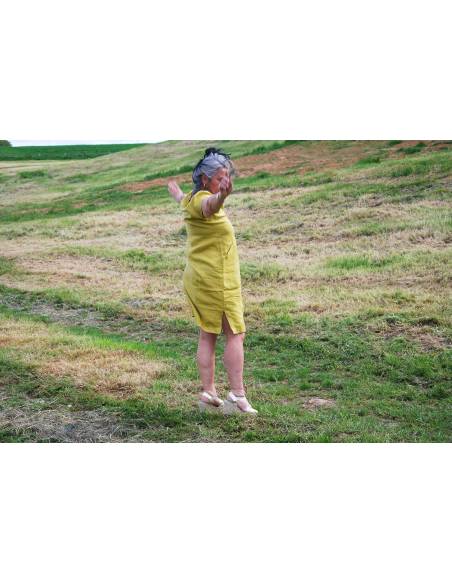 Robe en lin élégante et fluide pour femme