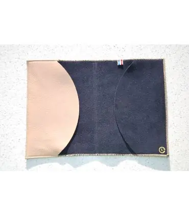 Funda para pasaporte en piel de cordero jaspeada y charol rosa 