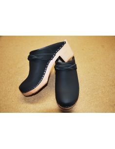 Sabots suédois femme talons larges bois et cuir tannage végétal ou nubuck 2