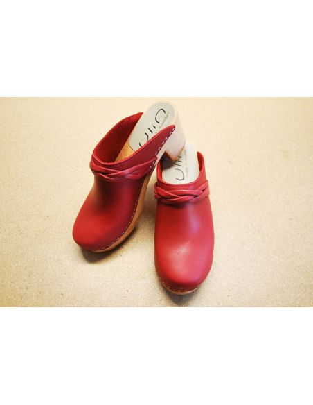 Sabots suédois femme talons larges bois et cuir tannage végétal ou nubuck