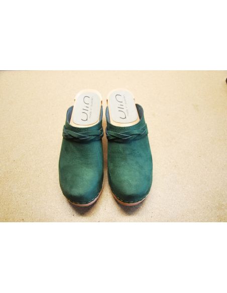 Sabots suédois femme talons larges bois et cuir tannage végétal ou nubuck