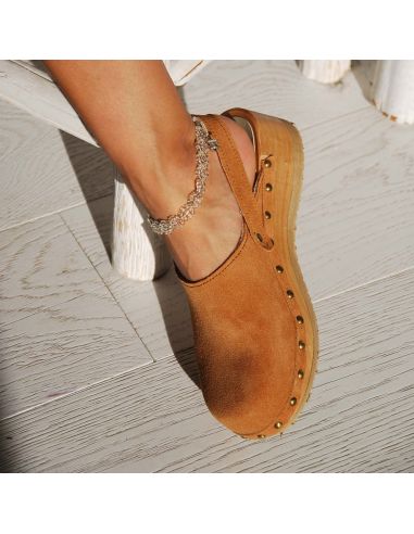 Damen clogs-Pantoletten aus Wildleder mit Nieten und Fersenriemen