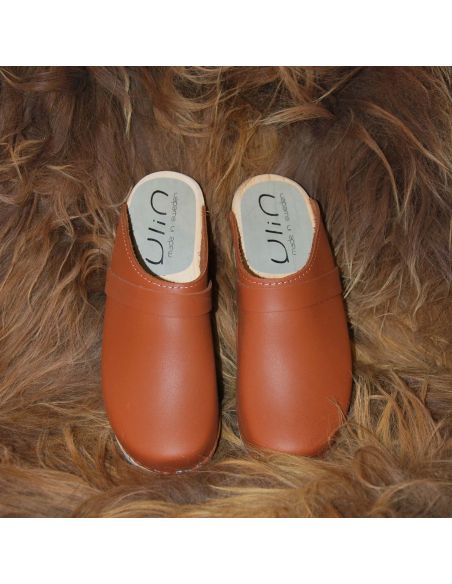 Sabots pour femme suédois bois et cuir tannage végétal