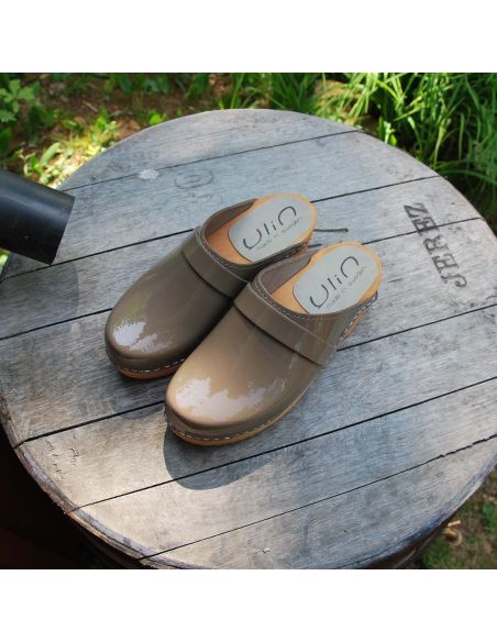 Sueco zuecos de madera cuero charolado mujer