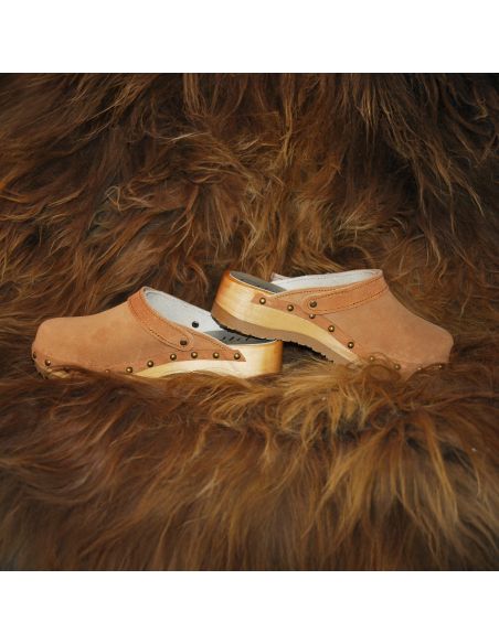 Women's suede clogs with studs and heel strap