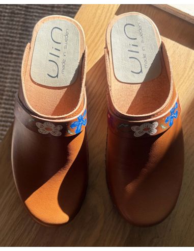 Women's swedish Clogs in  leather vegetal and wooden sole