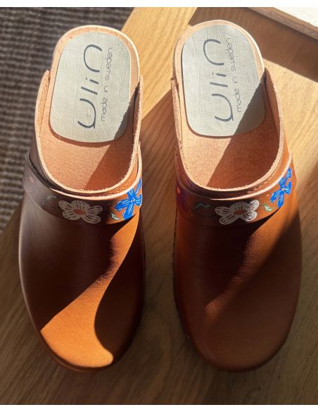 Women's swedish Clogs in  leather vegetal and wooden sole