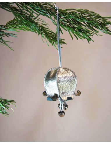 Musikalische Weihnachtsglöckchen aus Leder mit Jingle Bells für den Weihnachtsbaum