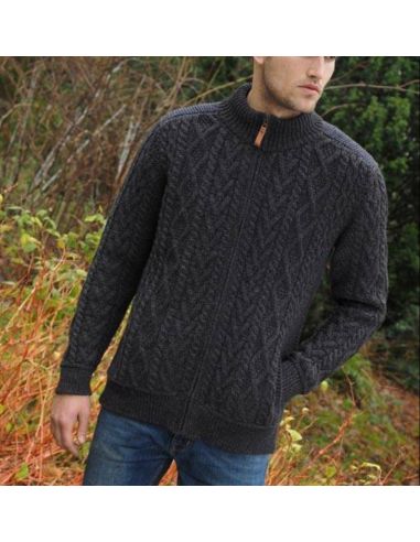 CÁRDIGAN DE HOMBRE CON CREMALLERA Y HOMBROS REFORZADOS CON TRICOT