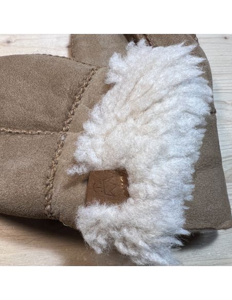 Mittens in genuine sheepskin for men and women