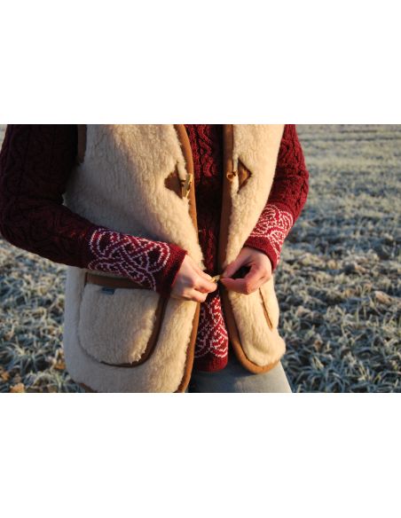 Gilet de Berger chaud  pure laine boutons brandebourg