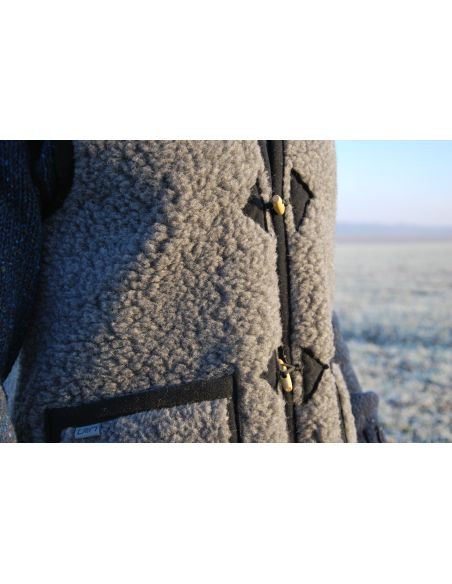 Gilet de Berger chaud  pure laine boutons brandebourg