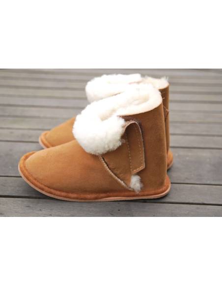 Chaussons boots enfants peau mouton retournée moka