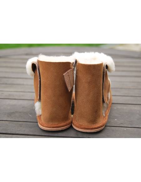Chaussons boots enfants peau mouton retournée moka