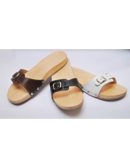 Flat Sandals in Maple wood and leather but ajustable buccle