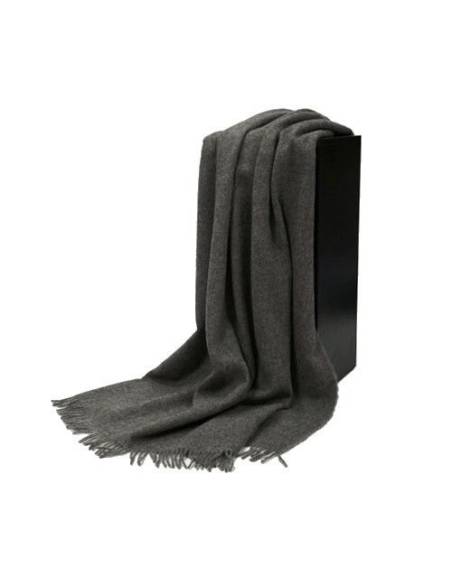 Plaids gris et écru en pure laine scandinave 