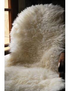 Large decoration Sheepskins chrom free grey or off white 2