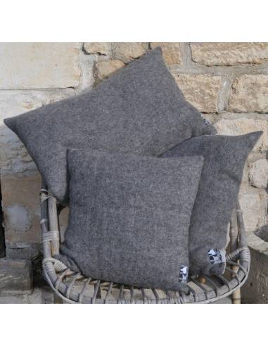Housse de coussin nordique pure laine dos lin