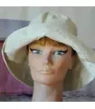 Damen Strand Hut große Ränder in beige oder khaki Leinen.