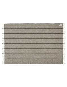 Gray throws scratched without colouring agents in pure wool 