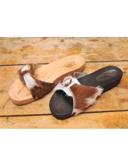 Claquettes femme en bois et cuir sauvage bicolore