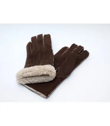 Lujosa piel de cordero volvió guantes