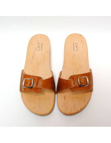 Men's and women's wooden sandals in wood and leather