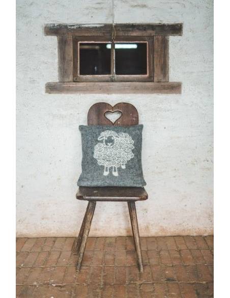 Nordic Cushion cover pure new wool sheep design