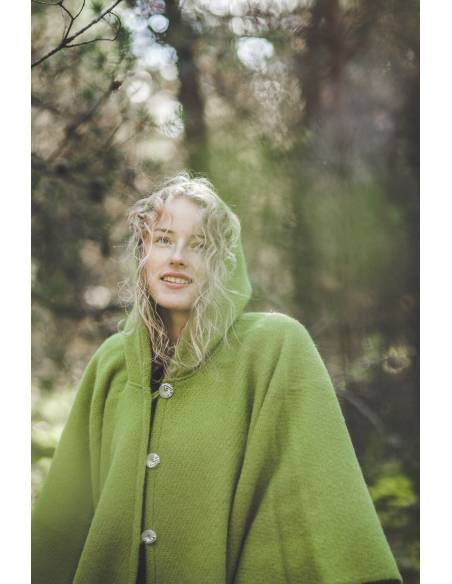 Cape en pure laine vierge à capuche vert