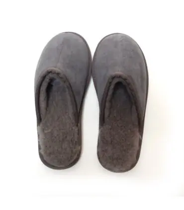Nordic  men's slippers in grey guenuine lambskin