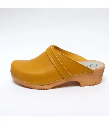 Sabots suédois femme bois et cuir tannage végétal ou nubuck