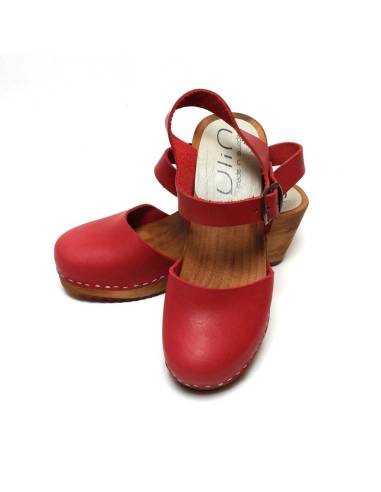 Women Swedish wooden and vegetal leather heeled sandals