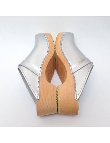 Women's swedish wooden clogs in leather 