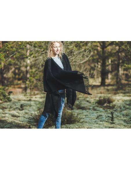 Cape manteau en pure laine vierge noir