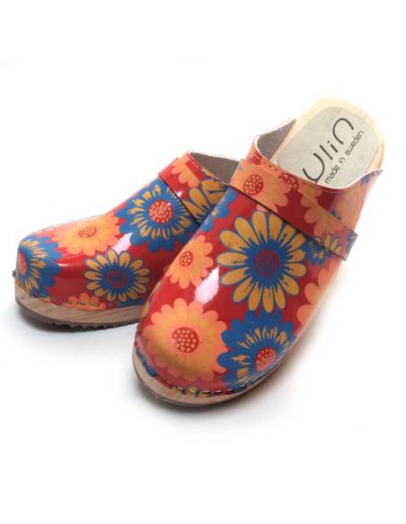 Sabots suedois en cuir imprimé liberty rouge marguerite orange bleu jaune vert et rose à fleurs 
