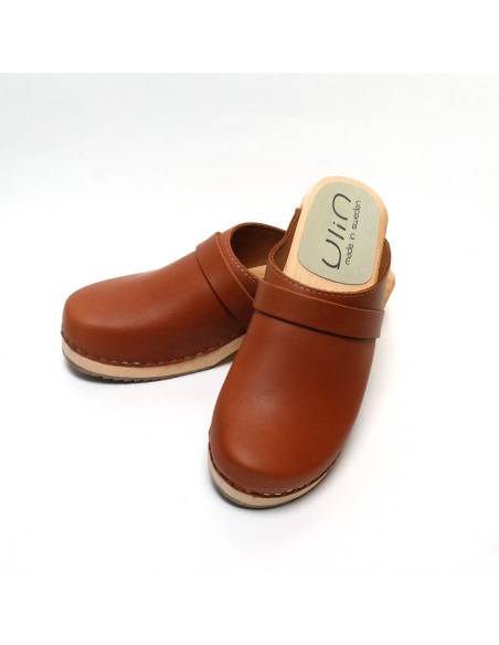 leather auburn V