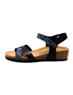 Flops Bionatura leder schwarz  cognac mit dekorativen kleinen Nieten.