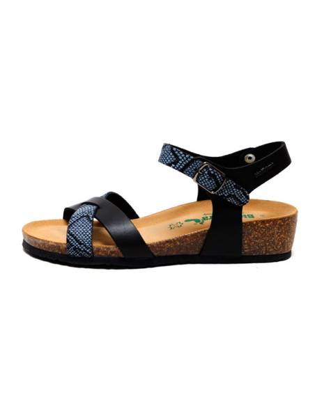Flops Bionatura leder schwarz  cognac mit dekorativen kleinen Nieten.