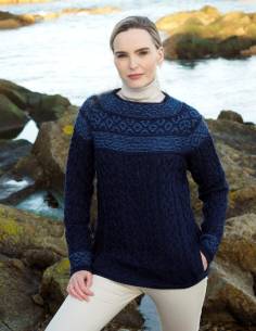 Beautiful Jacquard design fairisle sweater in pure merinowool for women
