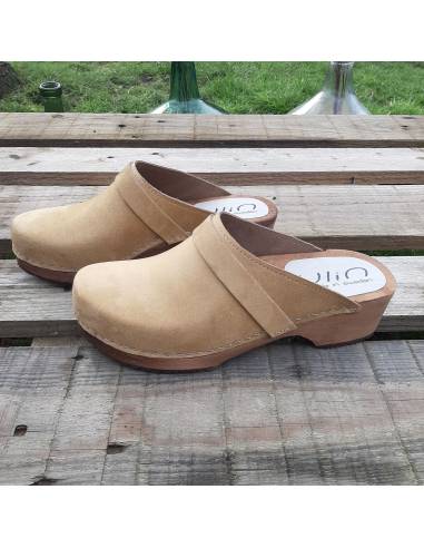 zuecos de madera suecas de cuero nubuck  hombre