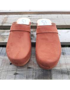 Sabot suédois femme cuir gras ou nubuck velours pêche et bois 2