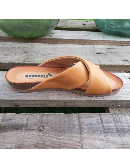 Mules femme en cuir moka et semelle liège