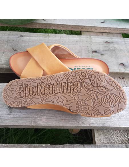 Mules femme en cuir moka et semelle liège
