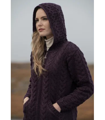 Gilet long Femme en pure laine mérinos à zip et capuche bordeaux