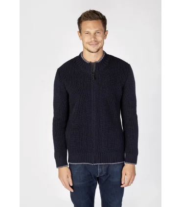 Nordic crew neck jumper with coloured piping