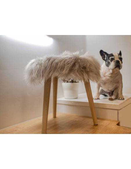 Tabouret rond bois et véritable peau de mouton poils longs