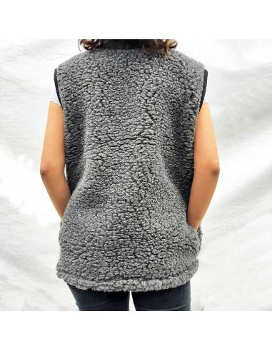 Waistcoat sleevesless pure wool with ZIP