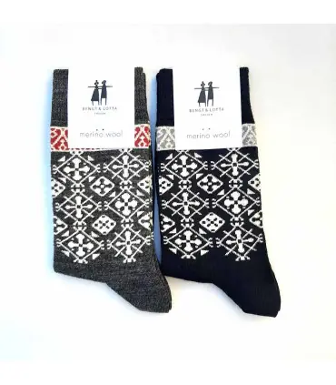 Chaussettes créateurs laine mérinos fantaisie bengt and lotta design nordique  noir et gris  motifs ethnique 