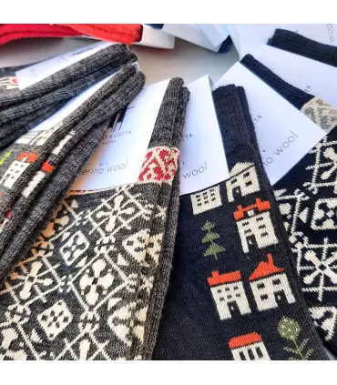 Chaussettes créateurs laine mérinos fantaisie collection diverses couleurs et motifs nordiques 
